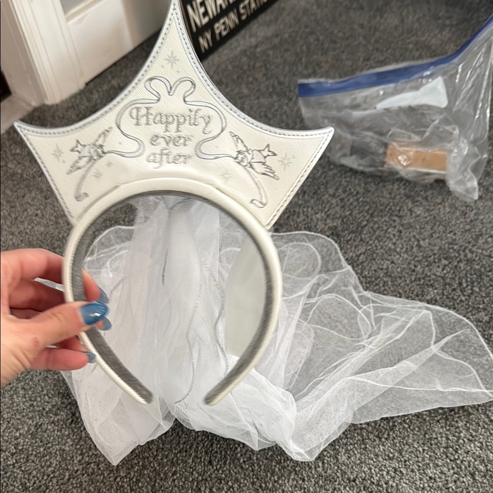 Loungefly White Happily Ever After Headband
